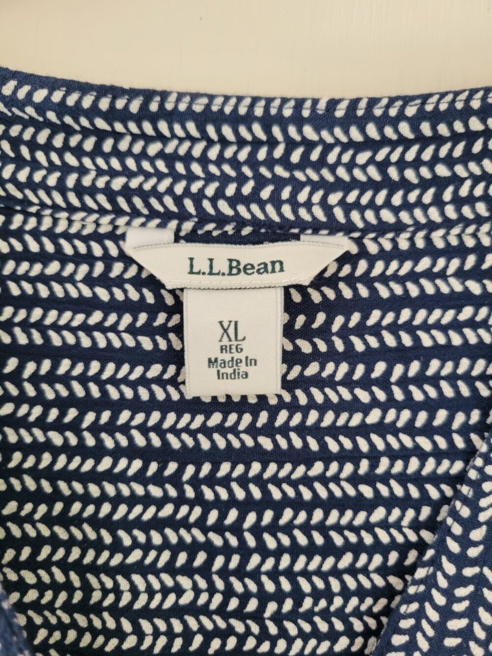 L.L. Bean Organic Cotton Button Front Shirt Navy Print XL Coastal Grandma Beachy - Picture 5 of 10